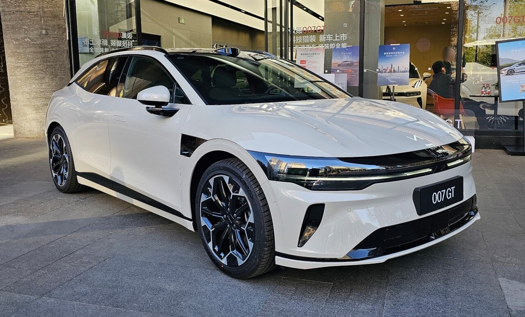 ZEEKR 007 GT