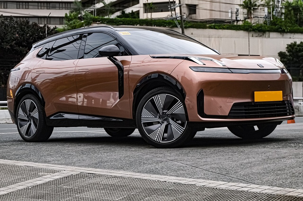 Lynk & Co 08