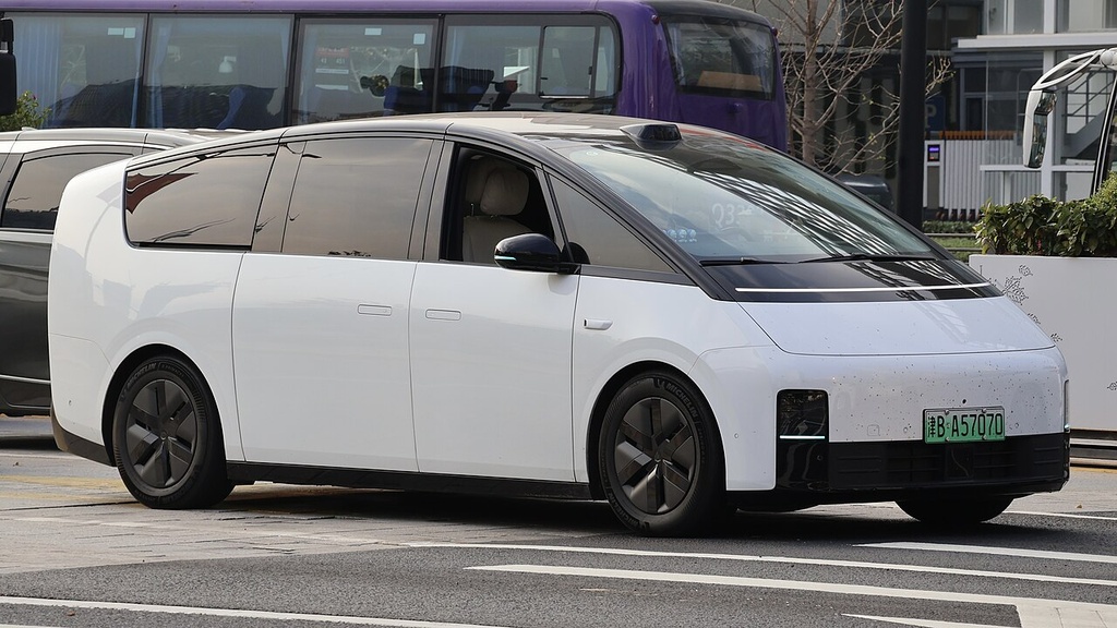 Li Auto Mega