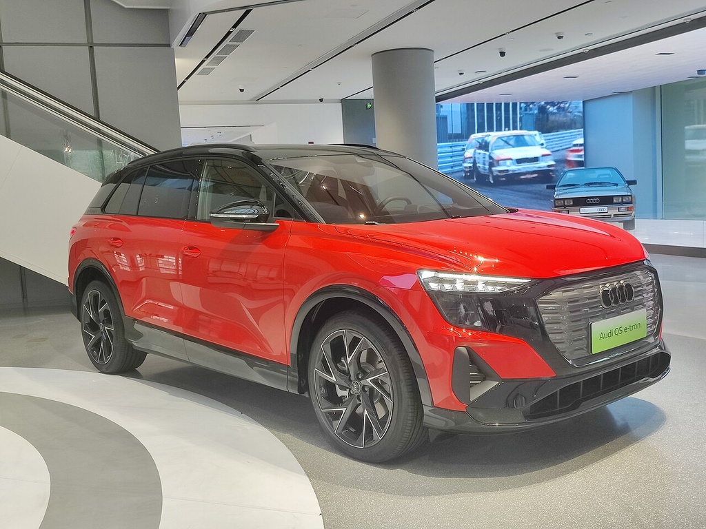 Audi Q5 e-tron