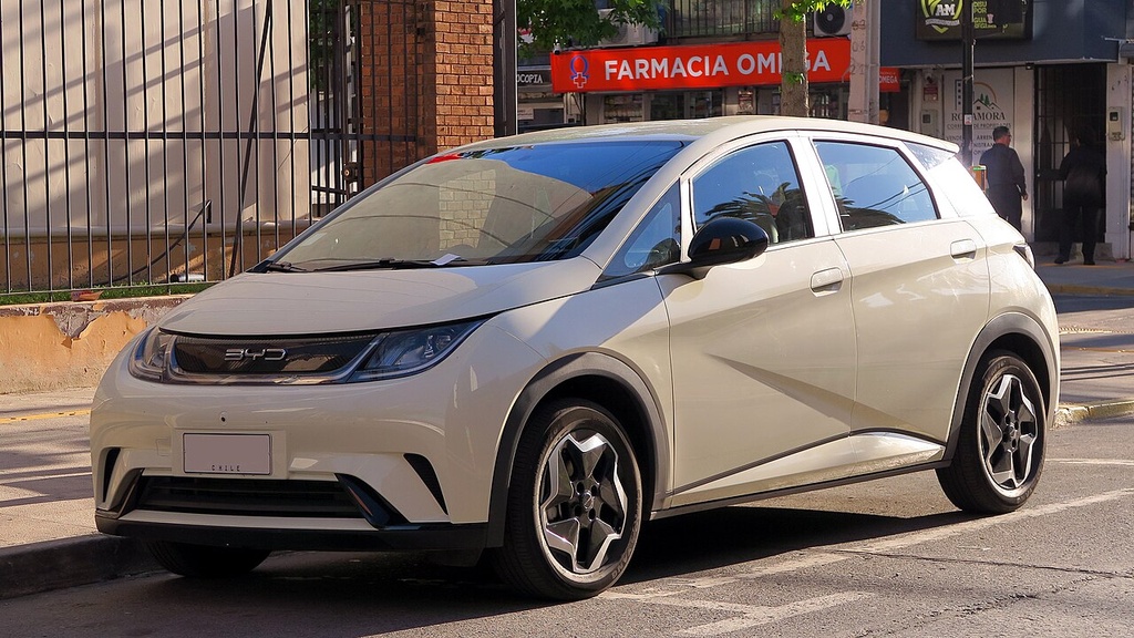 BYD Dolphin