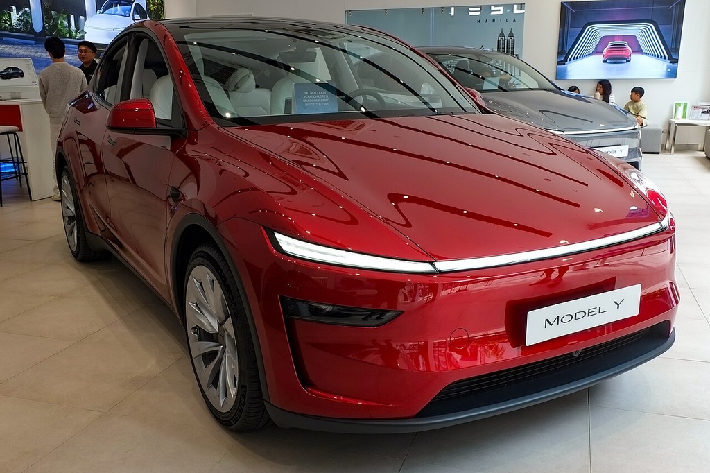 Tesla Model Y L