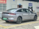 BYD e7