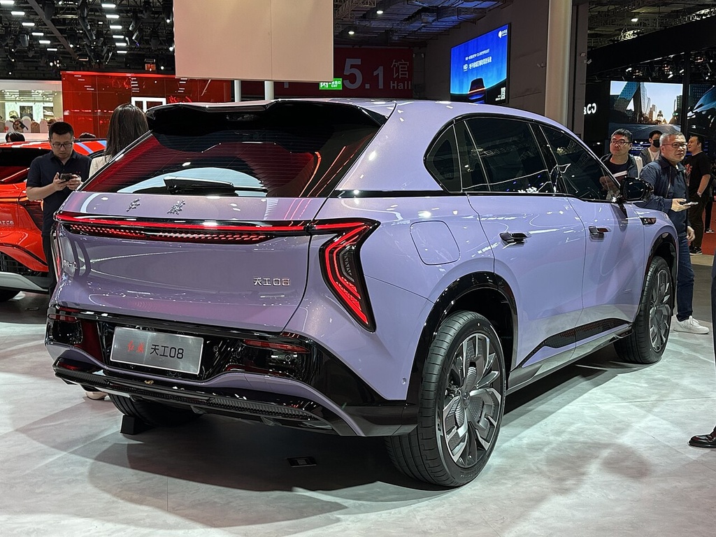 Hongqi Tiangong 08