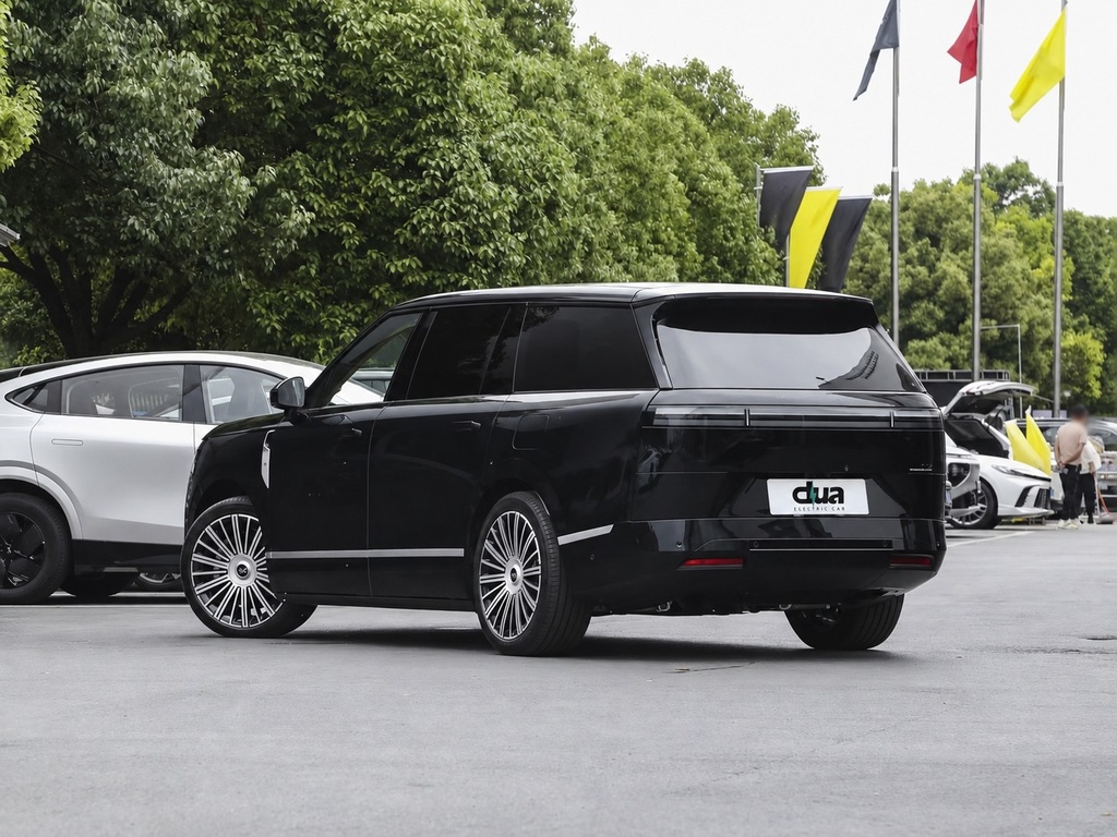Xpeng GX 2026 750 AWD Ultra Flagship 1