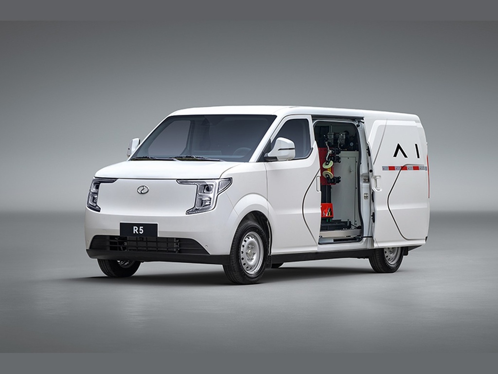 [WEB-RUICHI-R5-SERVICE] Ruichi R5 Service Van