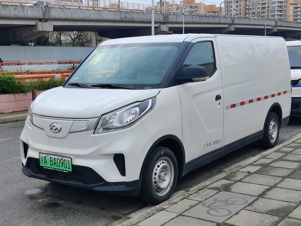 MAXUS EV30 (furgon elektrik)