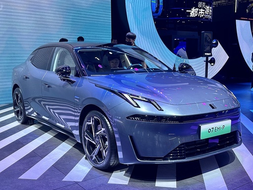 Lynk & Co 07