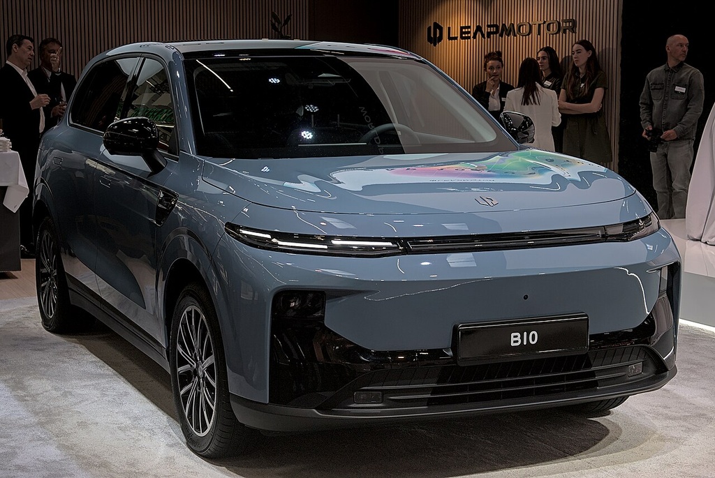 Leapmotor B10