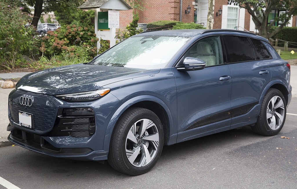 Audi Q6L e-tron