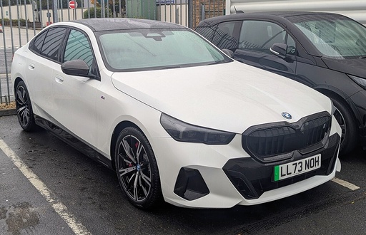 BMW i5 (LWB)